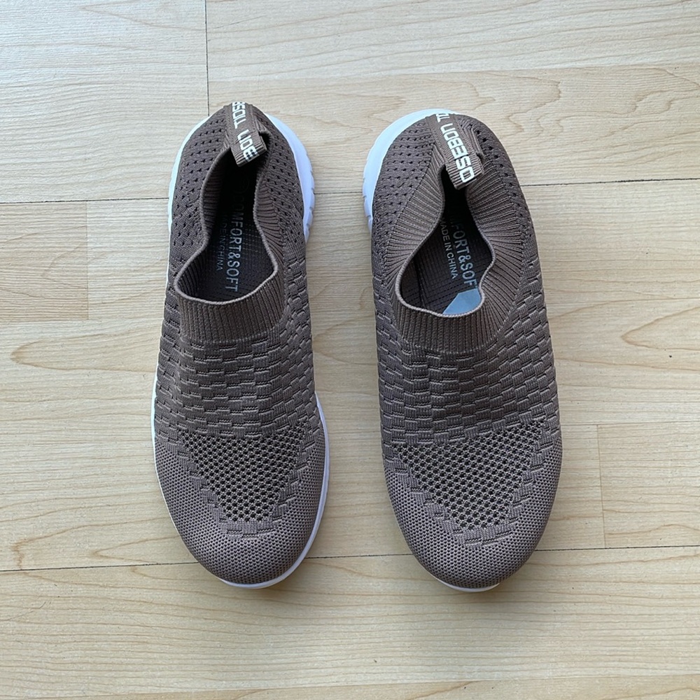 Tiosebon - Womens Shoes Brown in size 7 US Womens